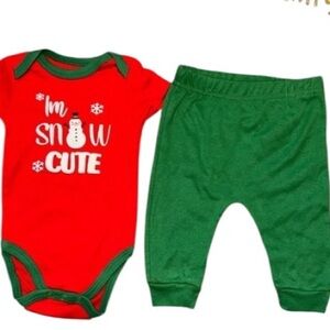 Infant Christmas Outfit Size 3/6 Month Says I’m Snow Cute